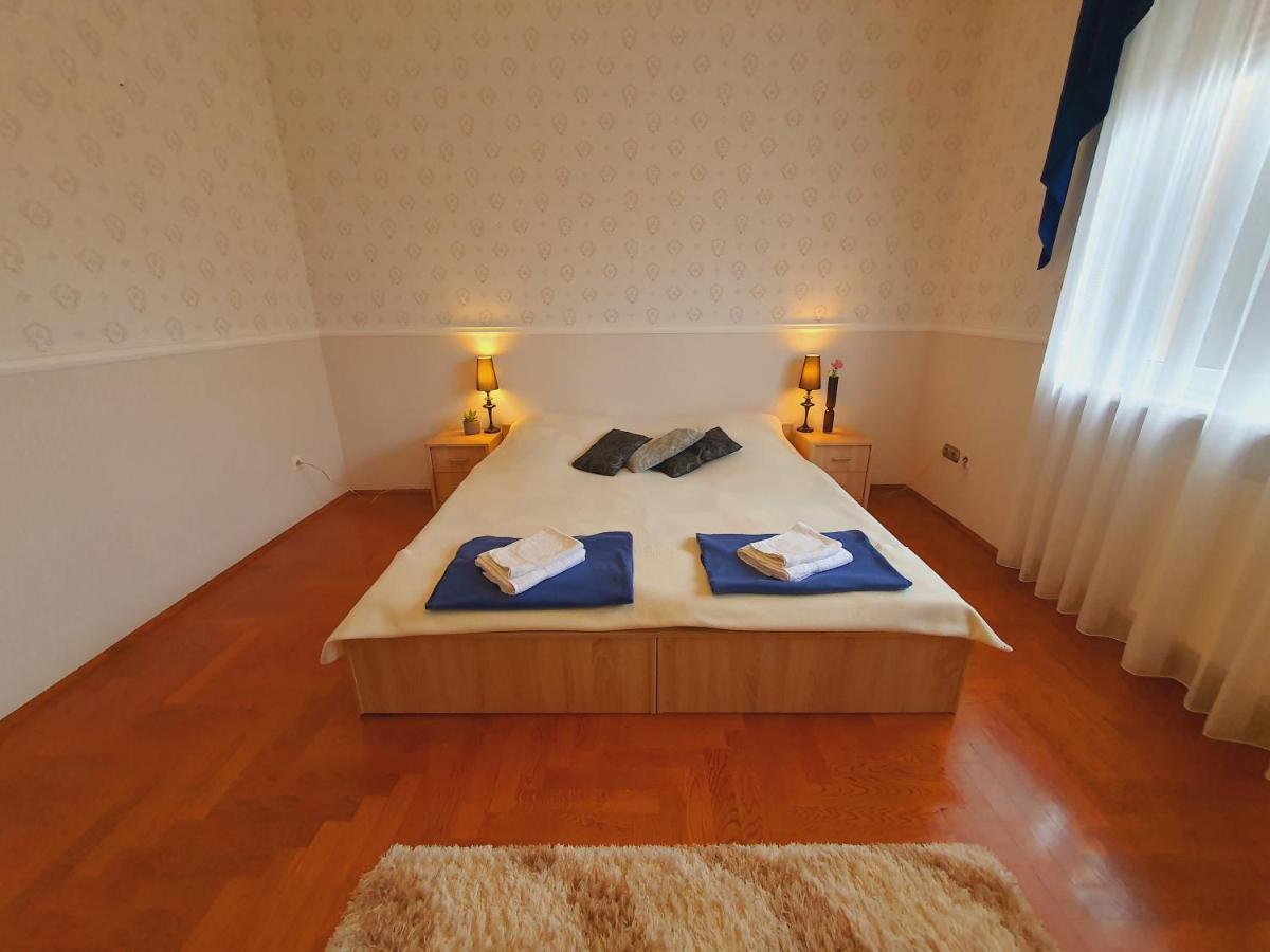 Adel Apartman Miskolc Eksteriør bilde